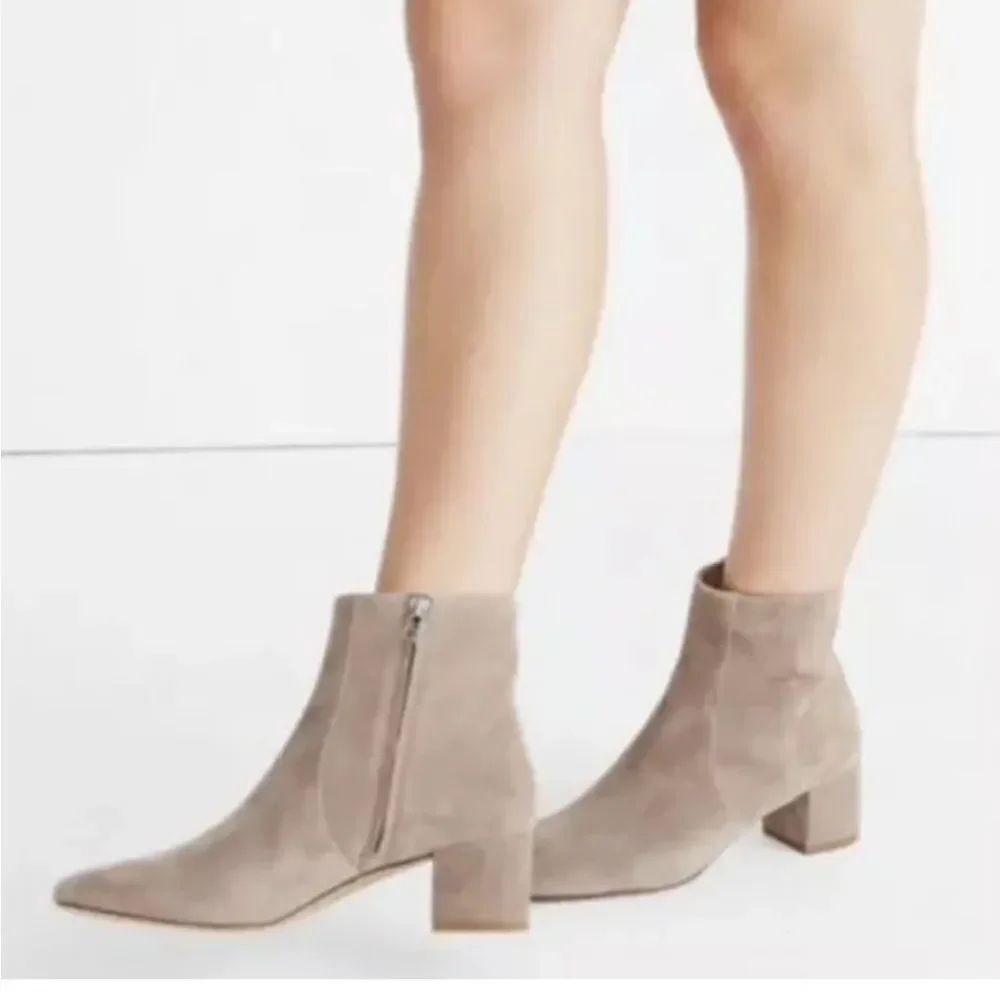Madewell The Jada Boot in Suede Pebble Sz 6 J8318